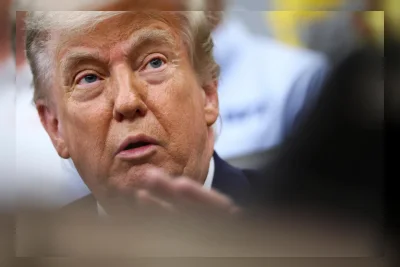 Trump Tolak Sistem Tol di Selat Hormuz, Sebut Jalur Internasional