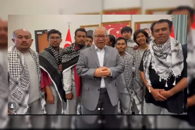 Keluarga Jurnalis Thoudy Terharu Bisa Video Call meski Singkat