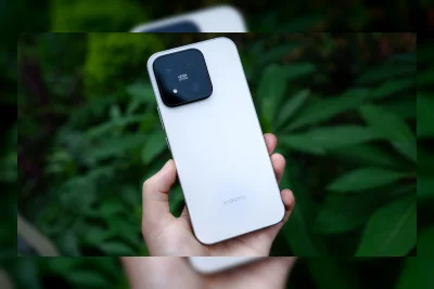 Xiaomi Perbaiki HP dan Laptop Rusak Akibat Banjir di China Secara Gratis