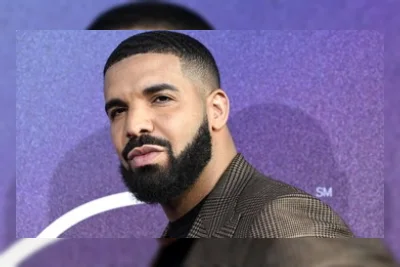 Drake Cetak Rekor Berkat Rilis 3 Album Bersamaan