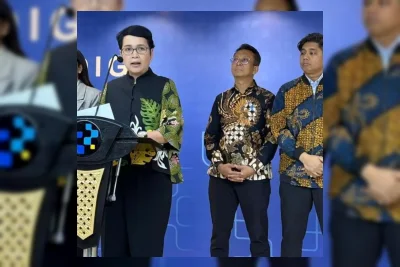 Komdigi Uji Coba Digitalisasi Bansos Lewat Infrastruktur Publik