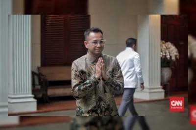 Raffi Ahmad Menangis Haru di Arafah Saat Ibadah Haji