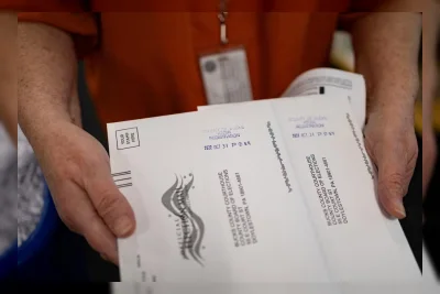 Hakim AS Tolak Gugatan Blokir Perintah Eksekutif Trump soal Surat Suara Pos