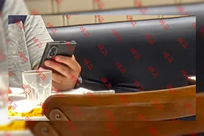 Galaxy Z Fold 8 Terlihat di Dunia Nyata, Bawa Desain Lebar dan Kamera Ganda