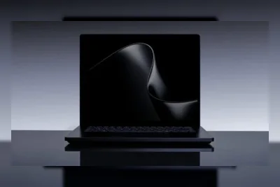 Microsoft Surface Laptop Ultra Resmi: Layar Mini-LED 2000 Nit dan GPU RTX Spark