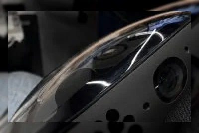 Apple Dikabarkan Batalkan Semua Penerus Vision Pro, Bocoran Versi Hitam Muncul