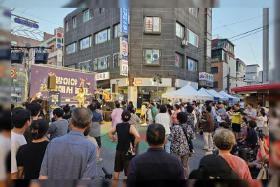Pasar Malam Jadi Penopang Ekonomi di Songpa District