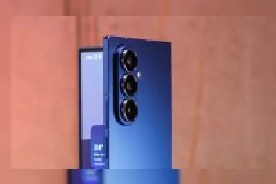 Samsung Galaxy Z Fold7 Dapatkan Fitur Galaxy AI Baru dengan Pembaruan Juni 2026