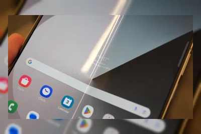 Galaxy Z Fold 9 Dikabarkan Gunakan UTG 60 Mikron untuk Sembunyikan Lipatan Layar