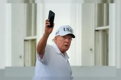 Trump Klaim Iran Minta Pertemuan, Pejabat Iran Membantah