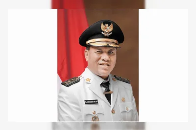 Harta Kekayaan Suhardiman Amby Rp2 Miliar, Bupati Kuansing Menyerahkan Diri ke KPK