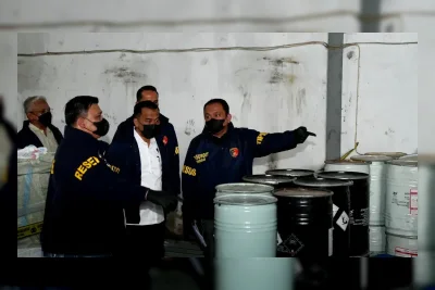 Bareskrim Bongkar Perdagangan Sianida Ilegal di Bekasi dan Jakarta, 18 Ton Disita Senilai Rp14,55 Miliar