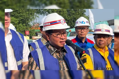 Tumpukan Sampah Cakung Jadi Evaluasi Pengelolaan Sampah Jakarta