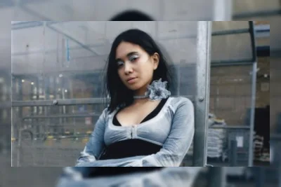 Besok, NIKI Tampil di Day 2 Prambanan Jazz 2026