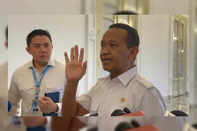 Bahlil: RI Masih Matangkan Harga Ekspor Listrik ke Singapura