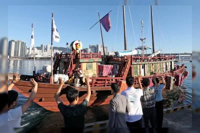 Kapal Bersejarah Joseon Tongsinsa Berlayar Susuri Sejarah Maritim Korea