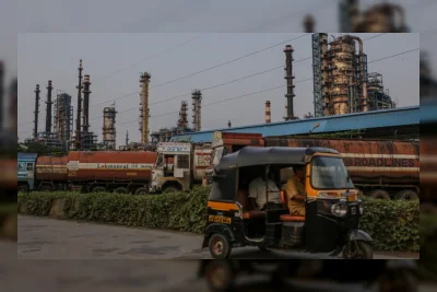 Kilang India Siap Beli Minyak Iran Jika AS Perpanjang Relaksasi Sanksi