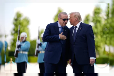 Trump Kejutkan NATO dengan Serangan ke Iran Saat KTT di Turki