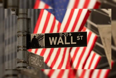 Saham Teknologi Dorong Wall Street Naik, Harga Minyak Turun