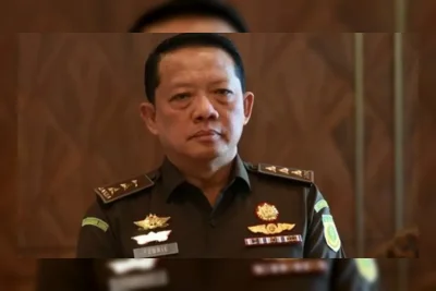 Profil Febrie Adriansyah, Jampidsus yang Kediamannya Digeledah Polri