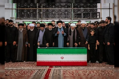 Iran Ancam Balas Serangan Israel Jika Infrastruktur Diserang