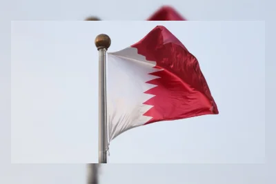 Mantan Emir Qatar Sheikh Hamad Bin Khalifa Al Thani Meninggal Dunia