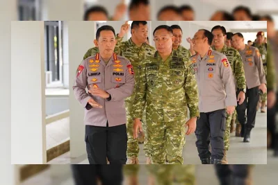 Kapolri dan Petinggi Mabes Polri Temui Panglima TNI