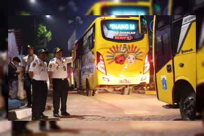 Hari Pertama Sekolah, Dishub DKI Operasikan 235 Bus Sekolah Gratis