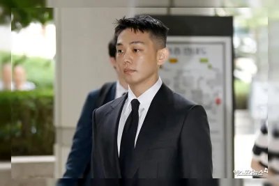 Yoo Ah-in Muncul di Premiere 'Hope', Spekulasi Comeback Menguat