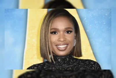 Jennifer Hudson dan Tom Cruise Ramaikan Closing Ceremony Piala Dunia 2026