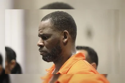 R Kelly Resmi Minta Keringanan Hukuman ke Donald Trump