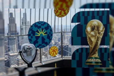 Contekan Data Adu Penalti di Botol Kiper Inggris Pickford Viral