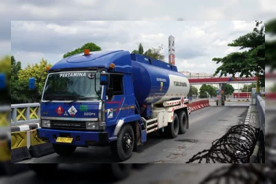 Gaduh Antrean BBM, Perencanaan Distribusi Pertamina Dinilai Lemah