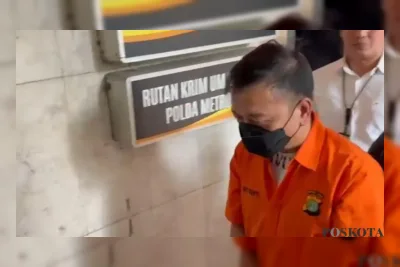 Kuasa Hukum: Uang di Rumah Eks Jampidsus Febrie Titipan Pengusaha