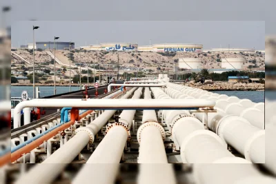Hindari Selat Hormuz, Ribuan Truk Angkut Minyak Irak Lewat Suriah