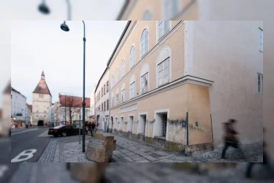 Austria Sulap Rumah Kelahiran Hitler Jadi Kantor Polisi
