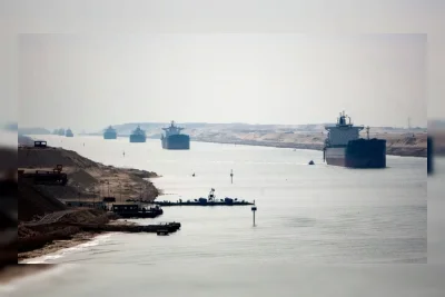 Pembeli Asia Tetap Kirim Tanker ke Laut Merah untuk Minyak Saudi