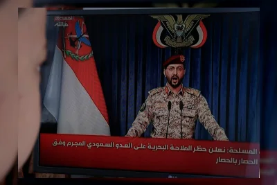 Houthi Ancam Perusahaan Pelayaran Hindari Pelabuhan Saudi