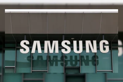 Samsung Rombak Jajaran Ponsel Lipat Jelang Debut iPhone Fold