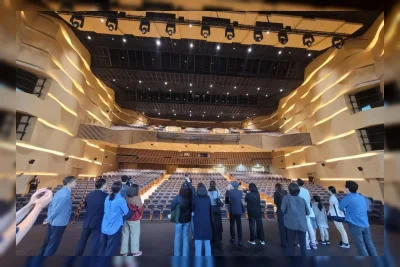 Incheon Arts Center Buka Tur Panggung Tersembunyi untuk Publik