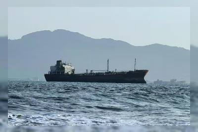 Houthi Yaman Serang Kapal Tanker Saudi di Laut Merah, Ancaman Perluas Perang Iran