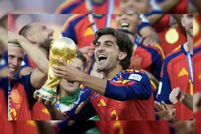 Kisah Asmara Ferran Torres: dari Sira Martínez hingga Martina Hunter