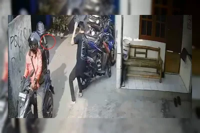 Komplotan Curanmor Gagal Curi Motor di Depok, Todongkan Senpi ke Warga