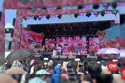 Pengunjung Asyik Joget bareng Pagi Pagi Ambyar di TRANS TV Festival