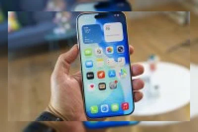 Apple Berupaya Hemat Biaya Layar iPhone 18 Pro Max
