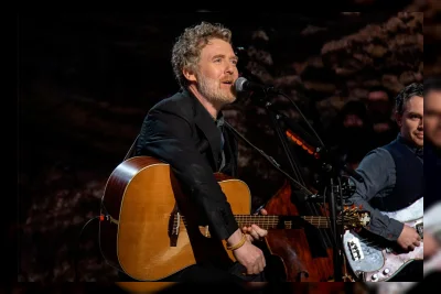 Glen Hansard, Bintang Film 'Once', Meninggal dalam Kecelakaan di Irlandia