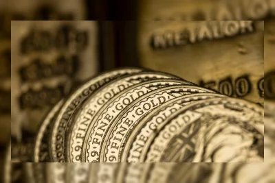 Harga Emas Tertinggi dalam Seminggu Lebih, Mau Jual atau Beli?