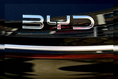 BYD Siap Luncurkan Robot Humanoid Pertama pada Agustus, Saingi Tesla