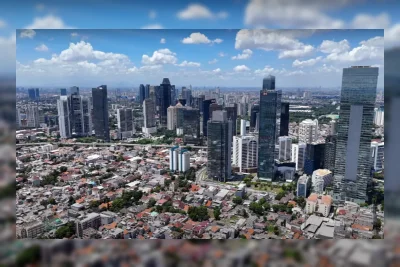 Prakiraan Cuaca Jakarta Hari Ini 2 Agustus 2026: Cerah Seharian, Suhu Capai 35 Derajat