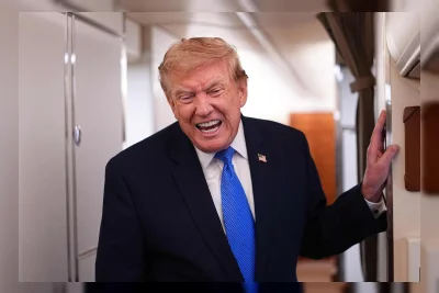 Trump: Iran Harus Sepakat atau Menyerah Total